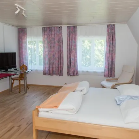 Gaestehaus Grasch Δωμάτια σε οικογενειακή κατοικία Kitzeck im Sausal