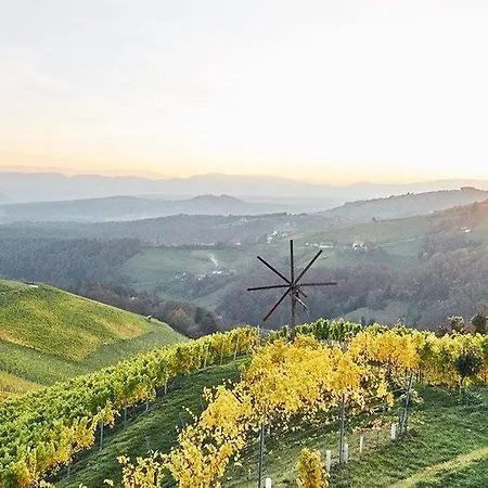 Privatunterkunft Gaestehaus Grasch *