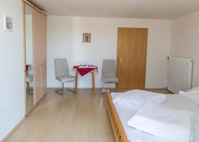 Homestay szállás Gaestehaus Grasch *